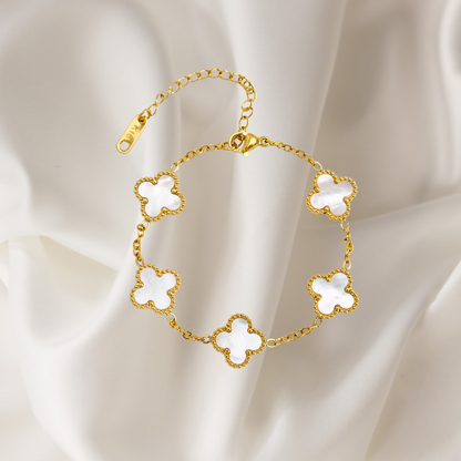 Luna Clover Bracelet